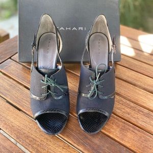 Tahari peep toe sandals